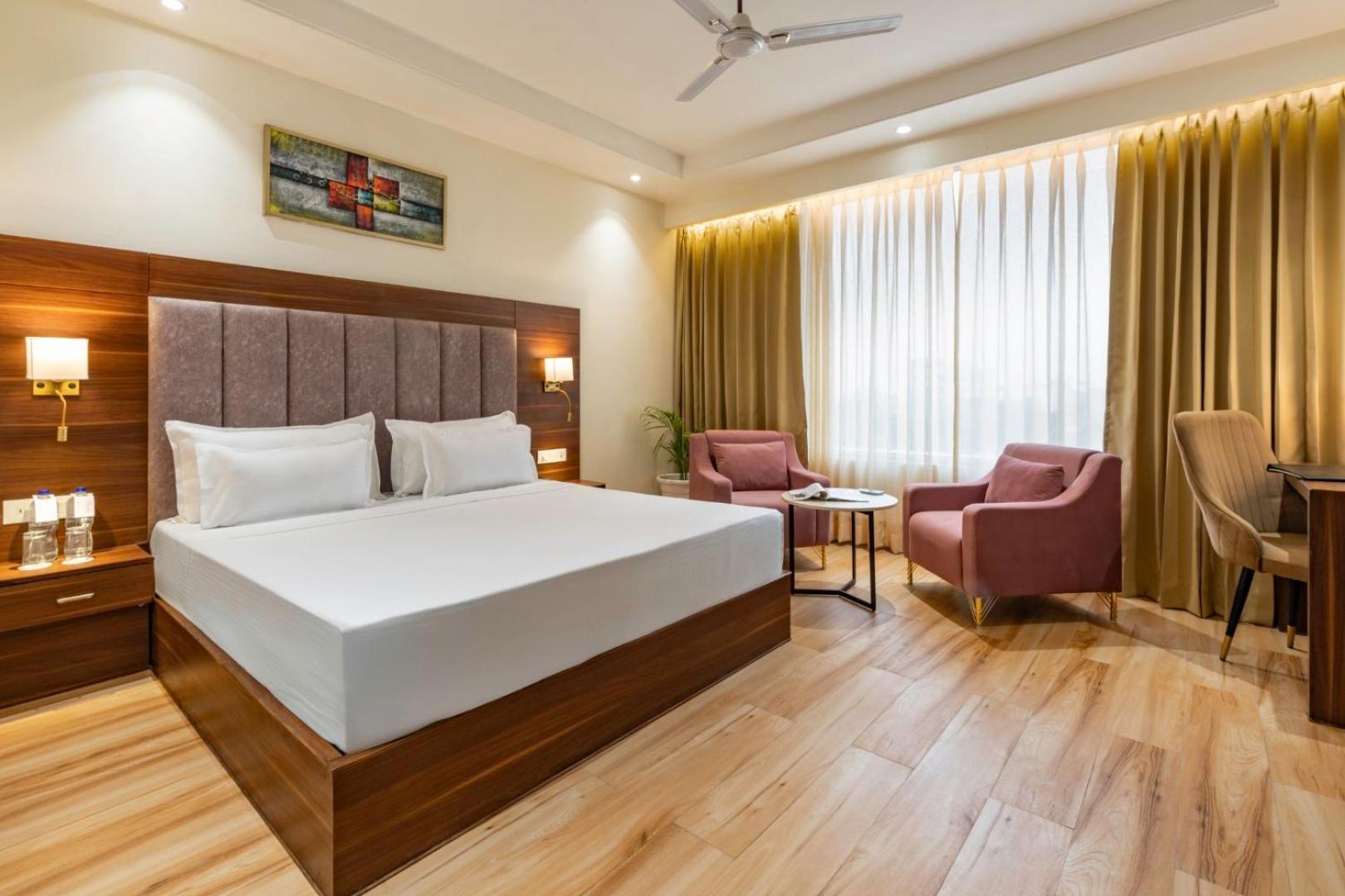 Clarks Inn Suites Agra Near Tajmahal Exterior foto