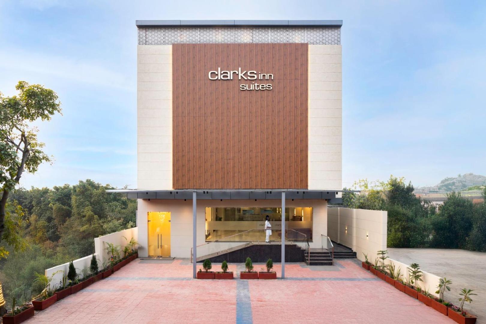 Clarks Inn Suites Agra Near Tajmahal Exterior foto