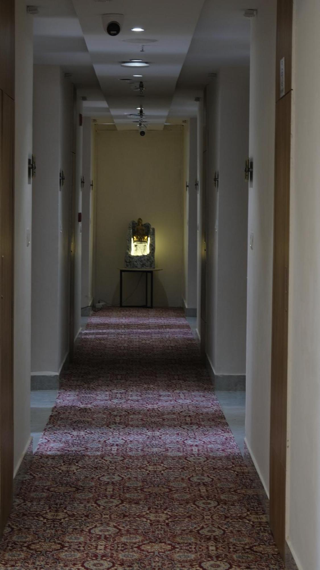 Clarks Inn Suites Agra Near Tajmahal Exterior foto